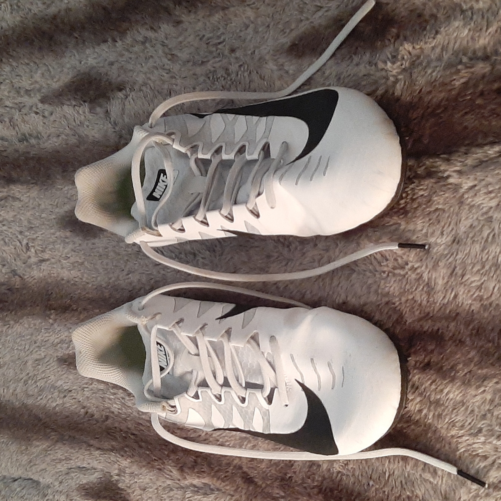 Good Used Nike Racing Shoes - size 11 - worn twice